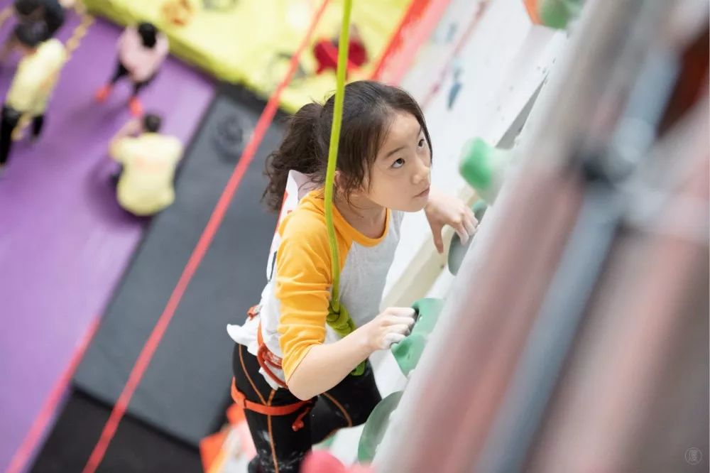 挑战地心引力,福建省全民健身运动会攀岩赛最后一个分站赛